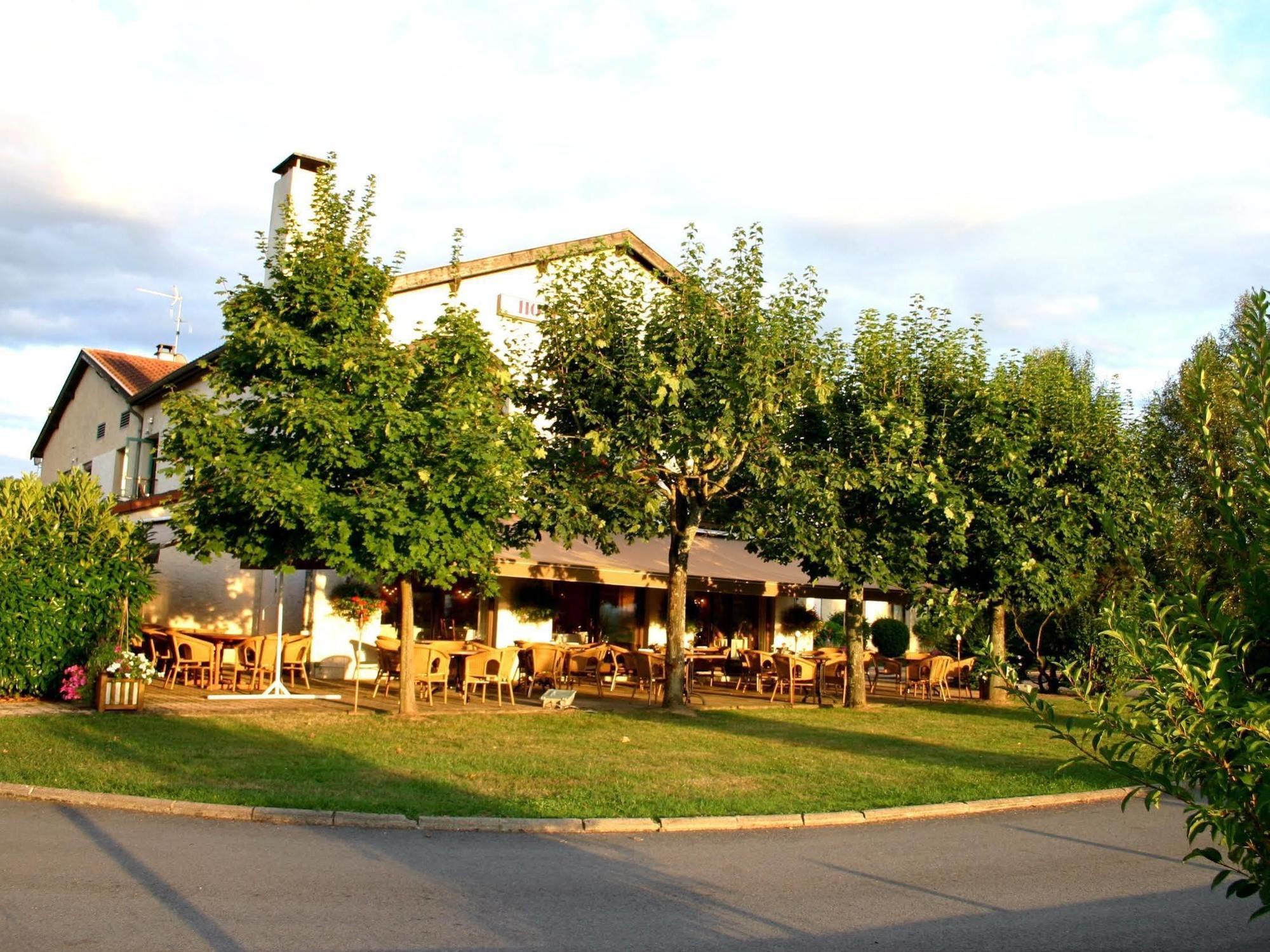 Отель Relais De L'Abbaye Charlieu Экстерьер фото